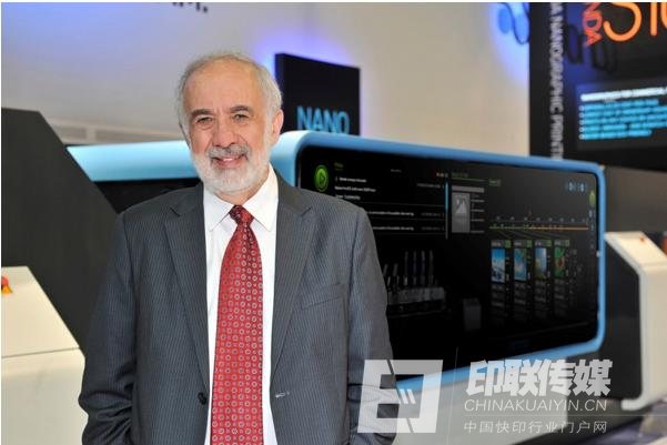 蘭達(dá)公司創(chuàng)始人班尼·蘭達(dá)與landa S10