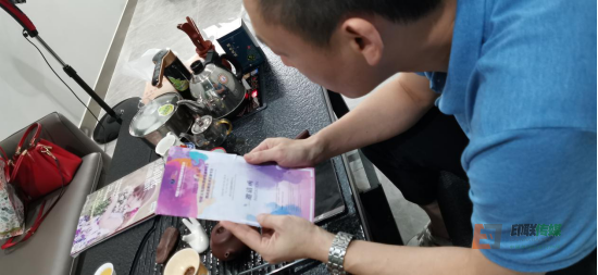 浙江首個數(shù)碼噴印展組委會攜手時尚印花引流 11月邀您共聚義烏! 浙江首個數(shù)碼噴印展組委會攜手時尚印花引流 11月邀您共聚義烏!